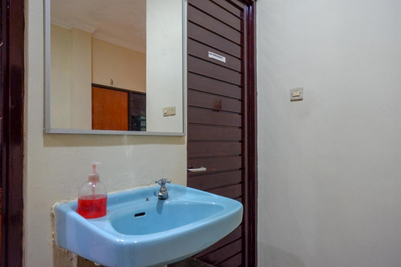 Koolkost Near Kawasan Simpang Lima Semarang Hotel Ngoại thất bức ảnh
