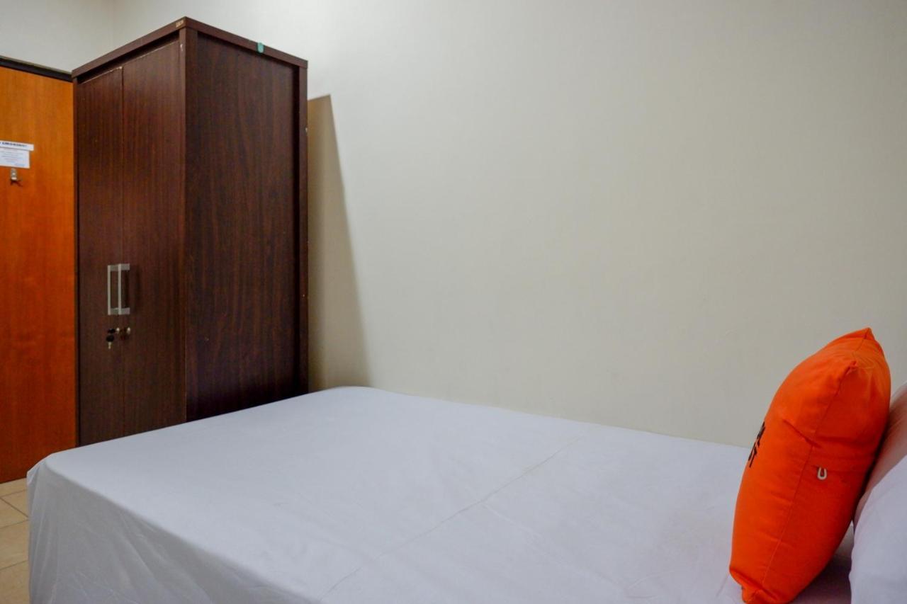 Koolkost Near Kawasan Simpang Lima Semarang Hotel Ngoại thất bức ảnh