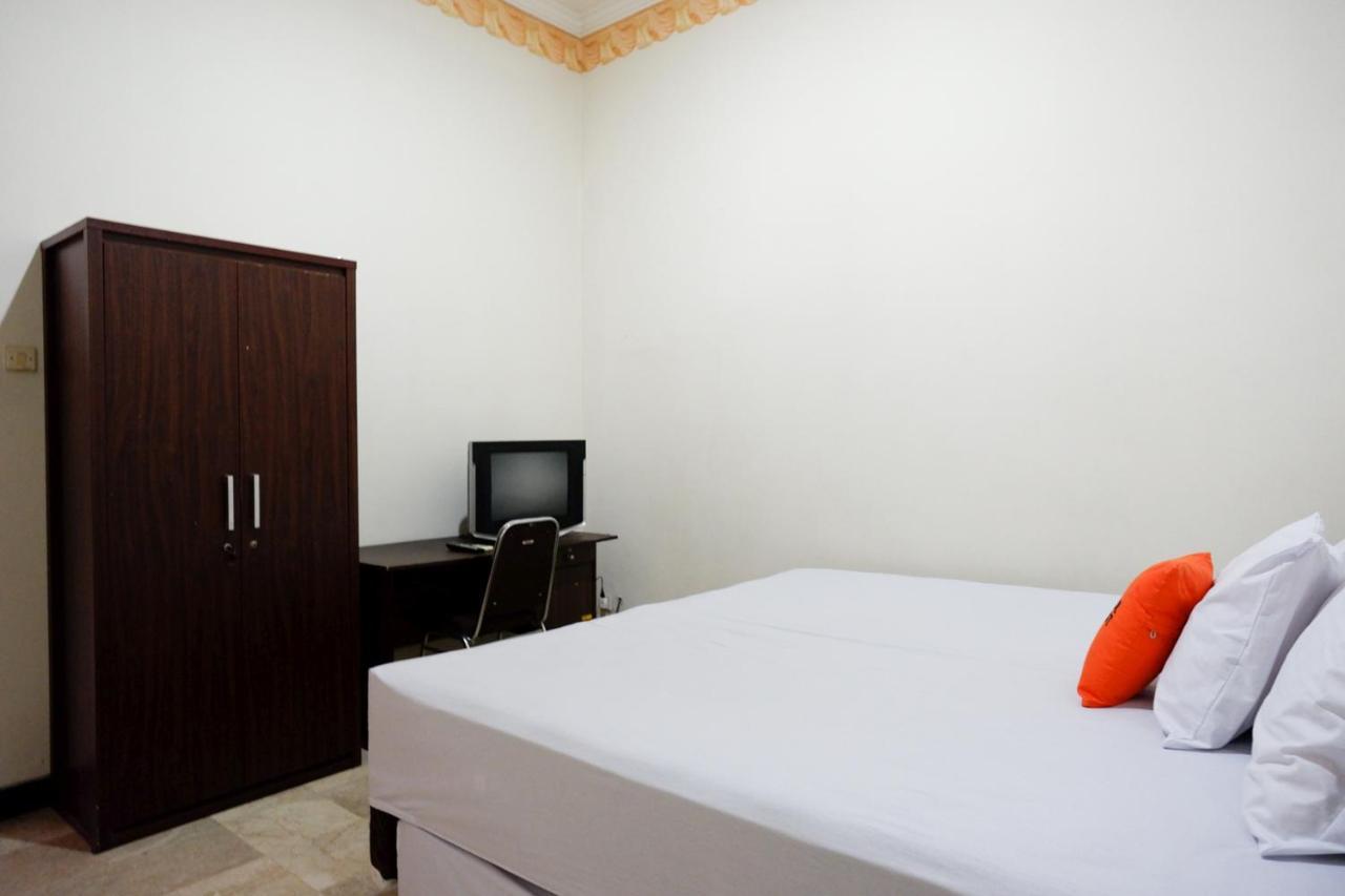 Koolkost Near Kawasan Simpang Lima Semarang Hotel Ngoại thất bức ảnh